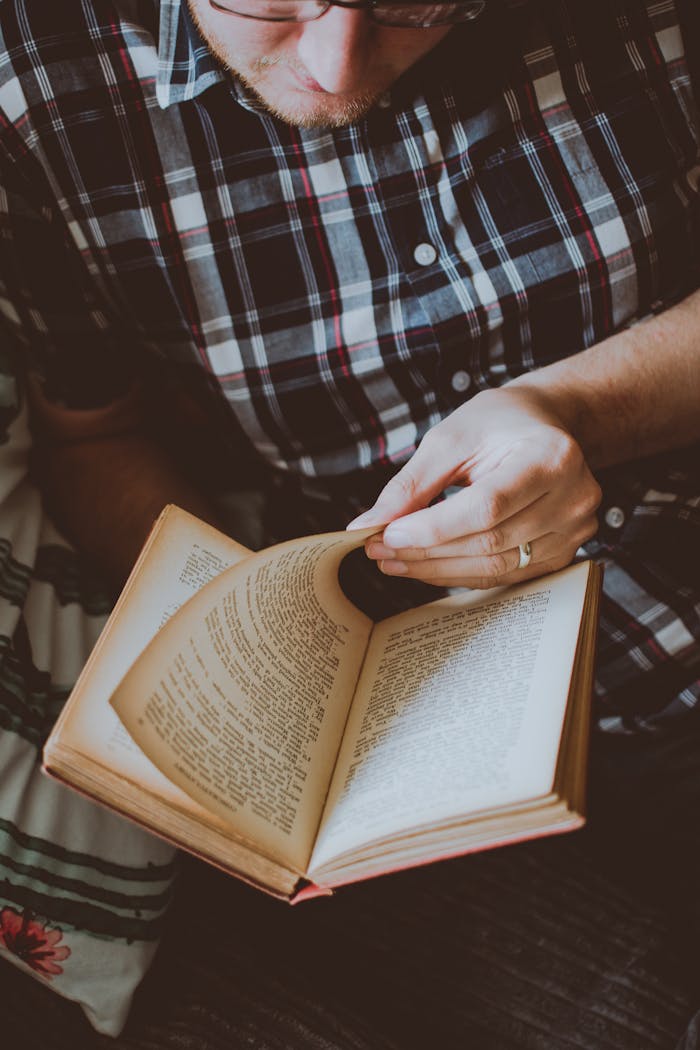 man-reading-book-1472856